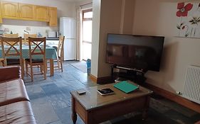 Dunroaming Cottage
